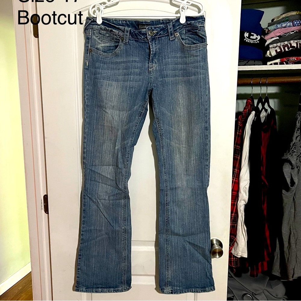 Like New Bootcut Jeans size 17